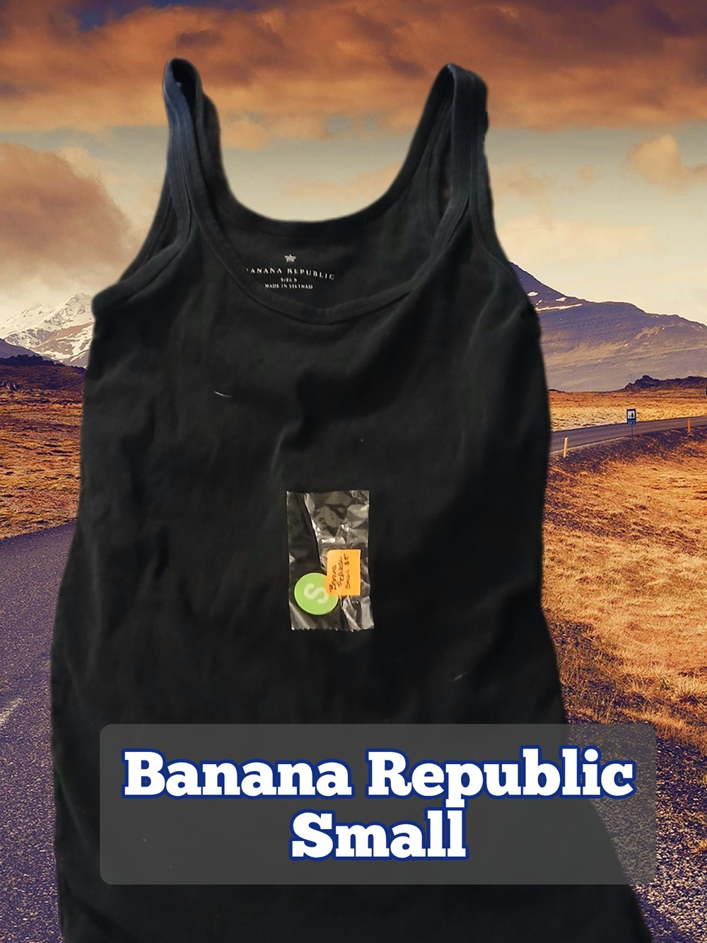 Banana Republic Black Tank Top - Small